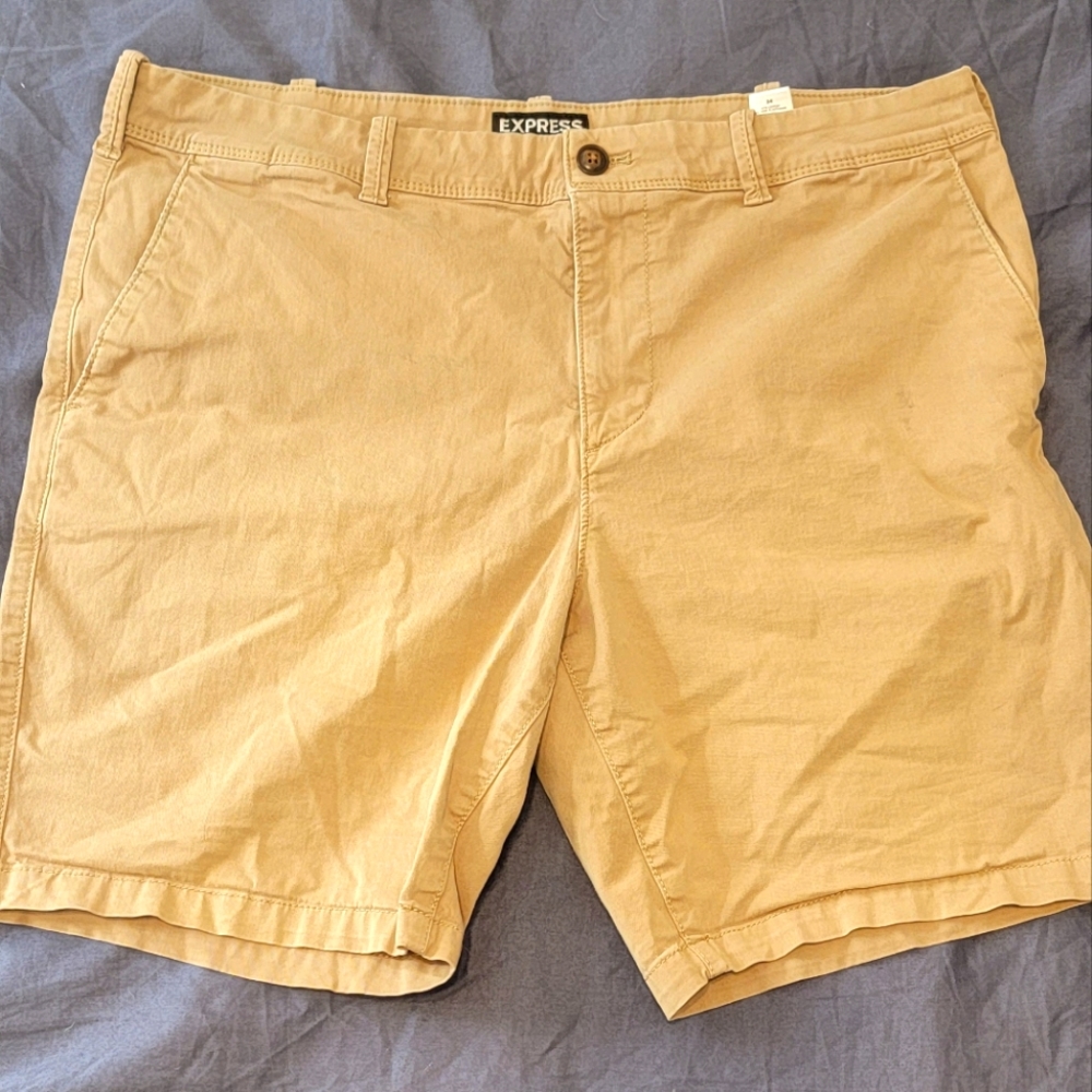 Express Shorts